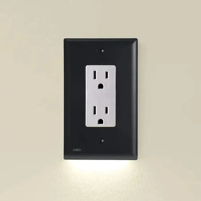 Outlet Cover with Integrated LED Night GuideLight
